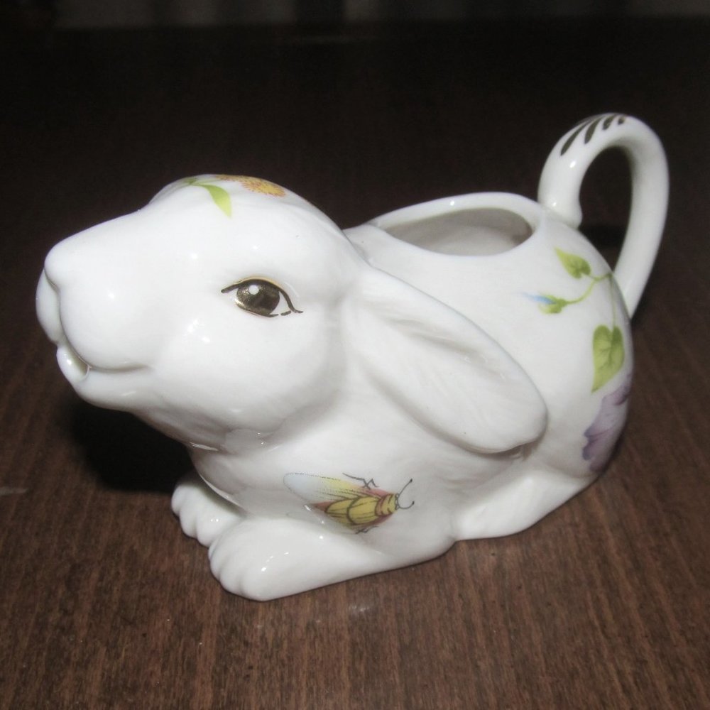 Bunny-shaped Porcelain Creamer by Grace's Teaware